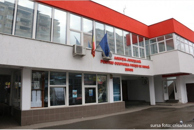 Mai puțin de jumătate dintre șomerii aflați în evidențele AJOFM mai primesc indemnizație
