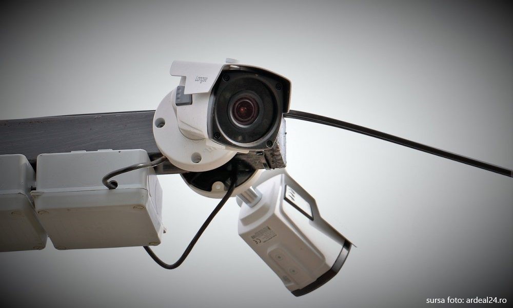 Drumurile publice din țară vor fi monitorizate video de Poliţia Română, conform unui proiect de lege