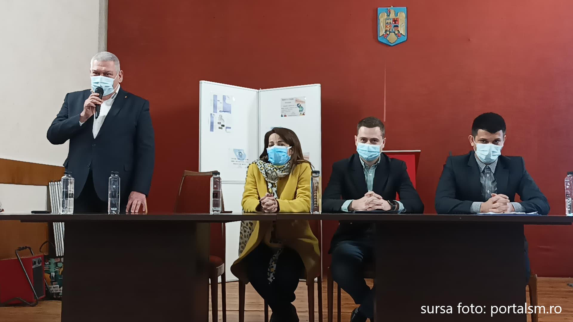 Reuniune a tinerilor sătmăreni ieșiți din centrele de plasament. Asociaţia Eliezer vine în sprijinul lor
