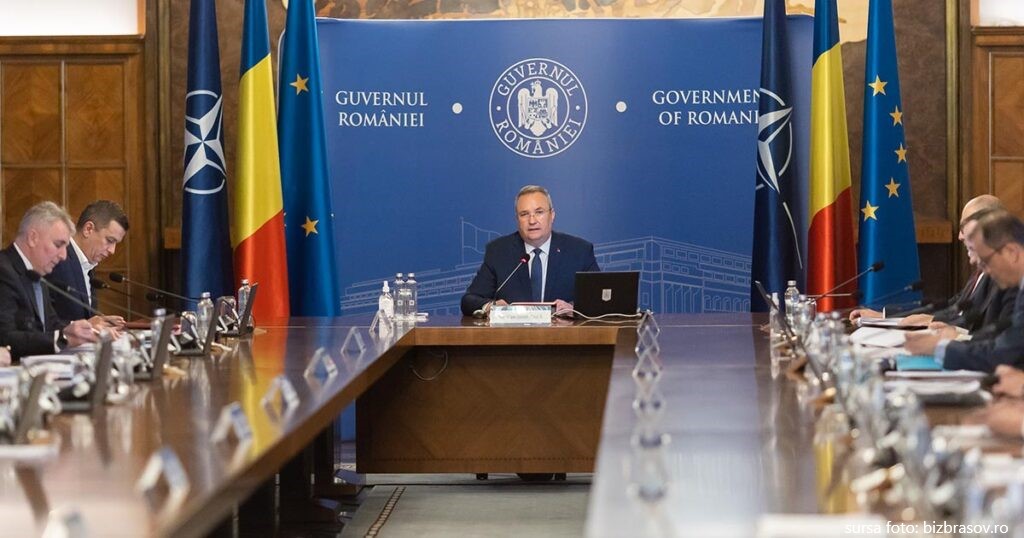 Guvernul pregătește noi taxe pentru români: crește acciza la țigări, ”taxa pe zahăr”, impozit mai mare pe locuințe