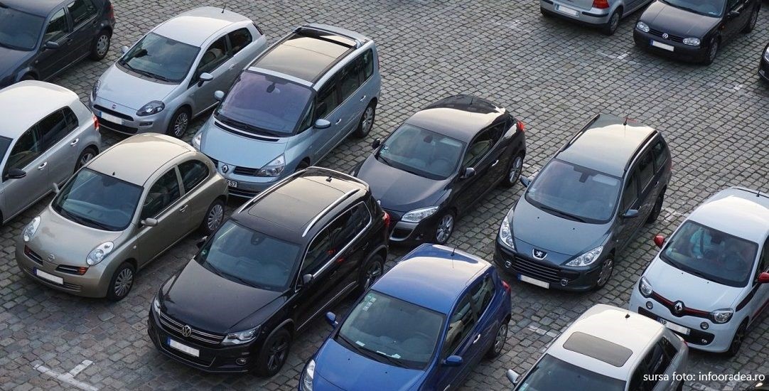 Începe amenajarea locurilor de parcare din spatele blocurilor de pe bulevardul Nufărului