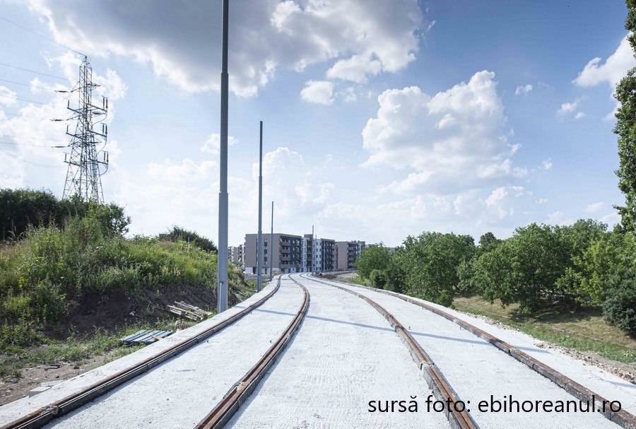 Stadiul de execuție a lucrărilor de extindere a liniei de tramvai a trecut deja de jumătate