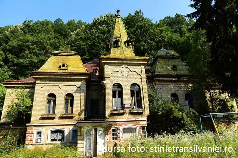 La Castelul Pocol restaurat, va funcționa prin primăria Baia – Mare, un centru socio-cultural integrat