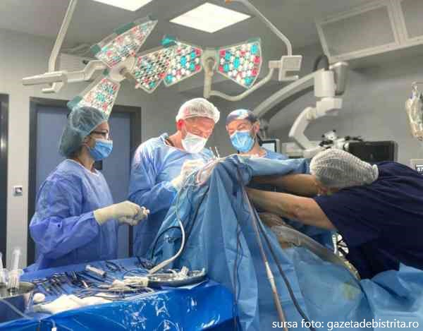 Intervenție medicală în premieră la Bistriţa - operație pe creier cu trezire intraoperatorie